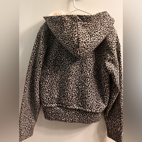 Old Navy Sherpa Lined Hooded Sweater - Picture 3 of 3